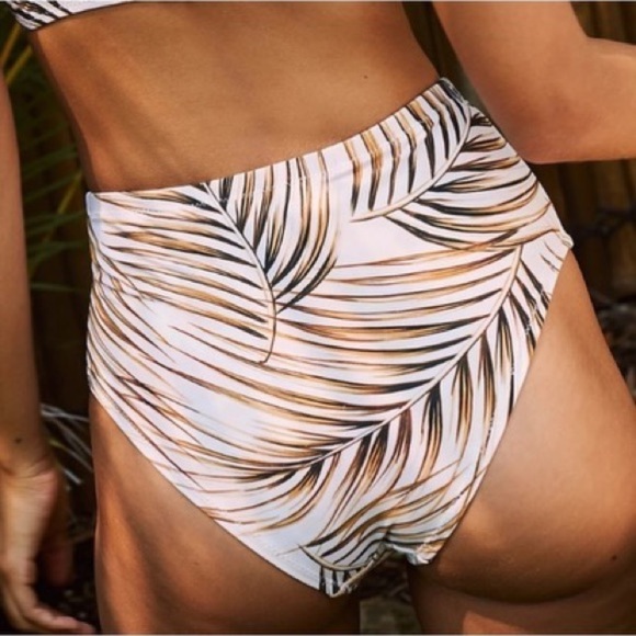 Rhythm. Panama Hi-Waist bottom in Sand Size Small NWT - Picture 3 of 13